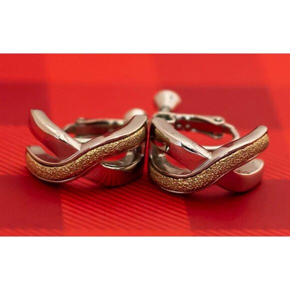 Vintage Minimalist Two Tone Geometric Screwback Earrings- O10 - Picture 2 of 3